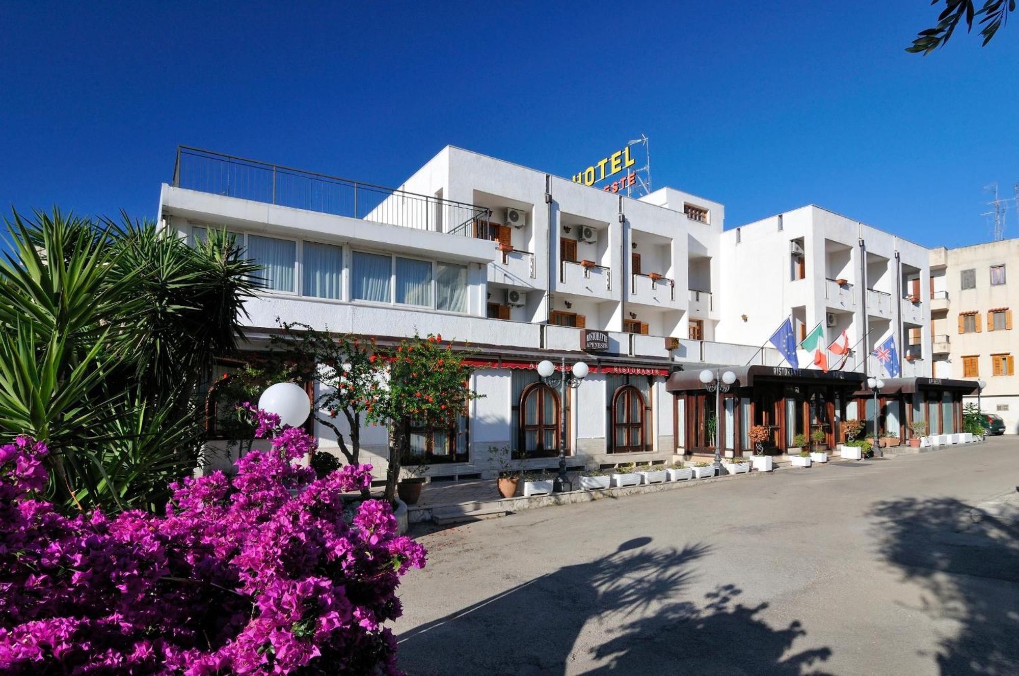 Hotel Apeneste Mattinata Extérieur photo