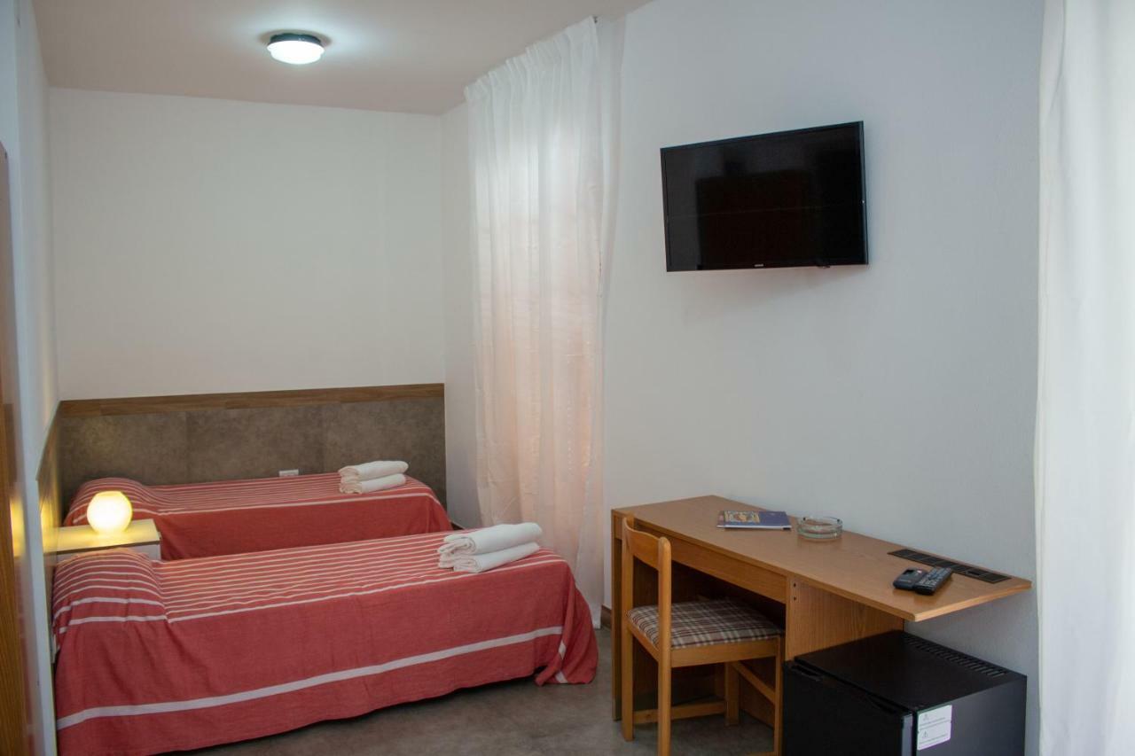 Hotel Apeneste Mattinata Extérieur photo